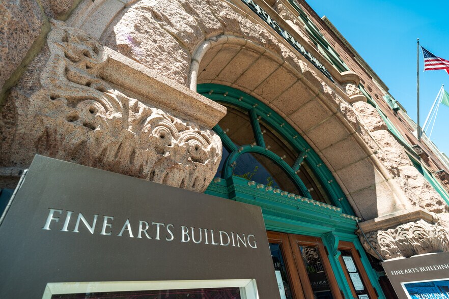 More Photos Of 410 S Michigan Ave, Chicago Loft Creative Space For Lease