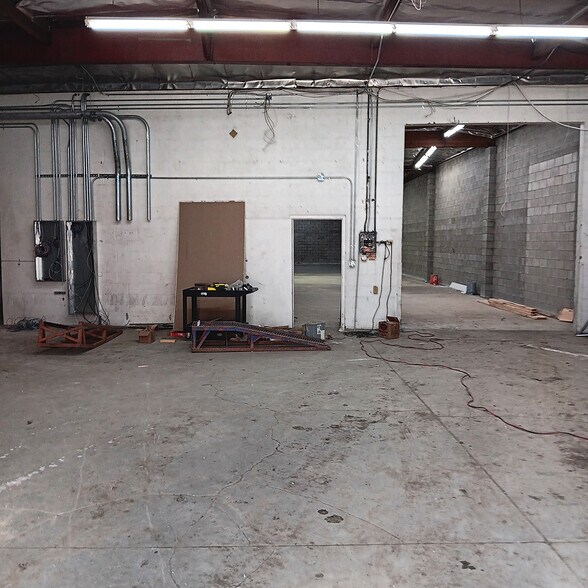 More Photos Of 1120 E 14th Pl, Los Angeles Refrigeration Cold Storage For Lease