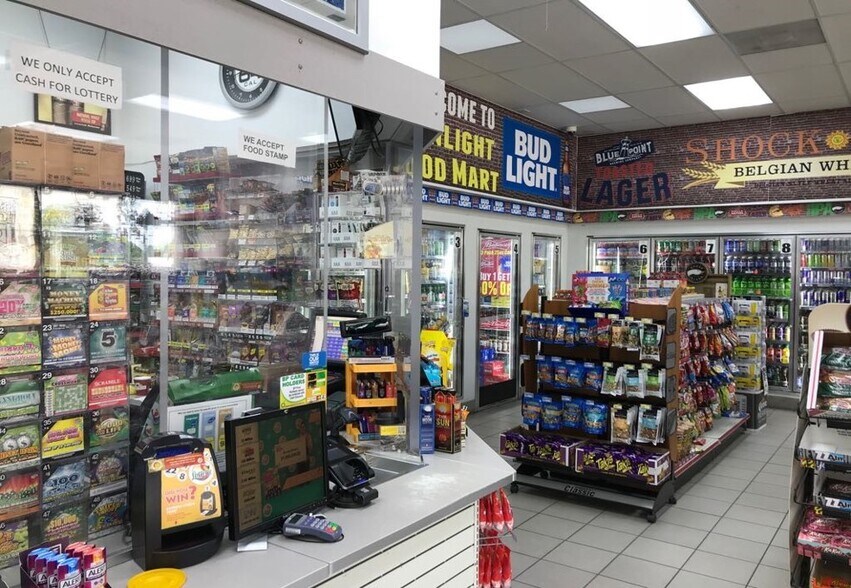 More Photos Of 1293 SW Del Rio Blvd, Port Saint Lucie Service Station For Sale