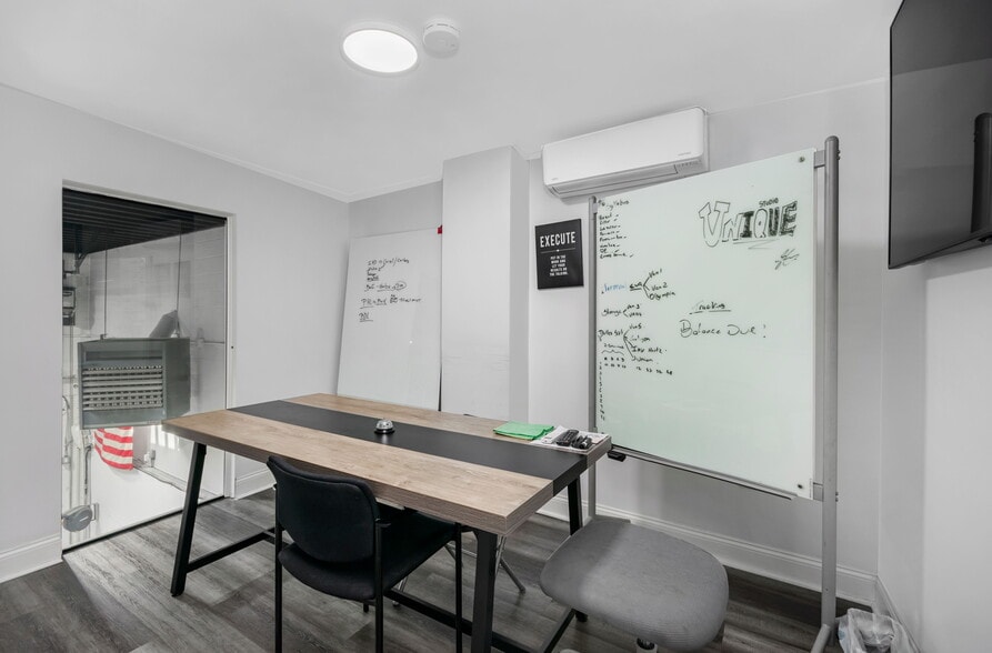 More Photos Of 613-617 Summer St, Lynn Storefront For Sale