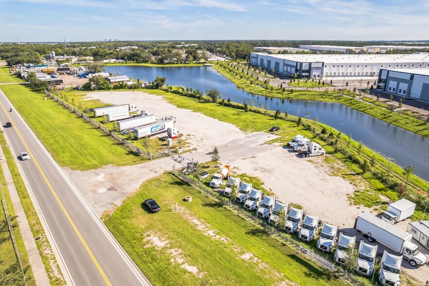 More Photos Of 10301 Boggy Creek Rd, Orlando Land For Lease