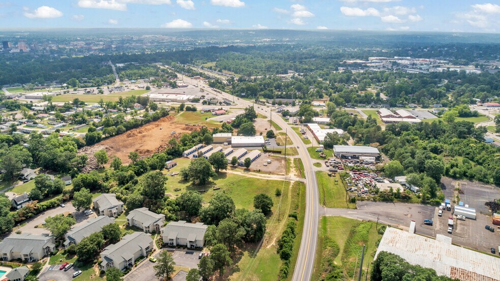 More Photos Of 10352 Atomic Rd, North Augusta Flex For Sale