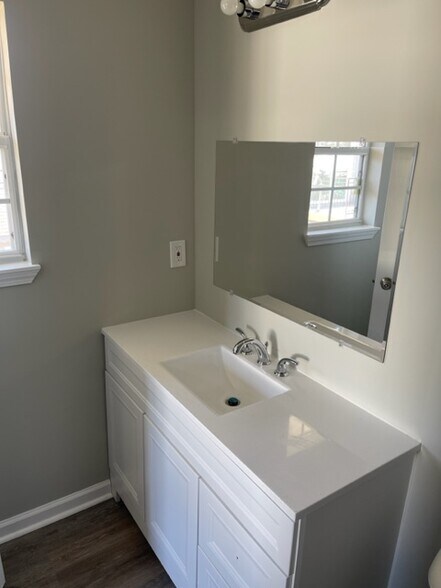 More Photos Of 3893 Pikes Peak Ave, Memphis Apartments For Sale
