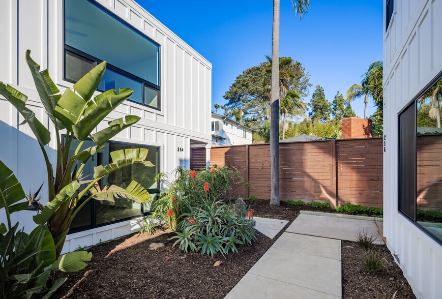 More Photos Of 250-258 Hillcrest Dr, Encinitas Apartments For Sale