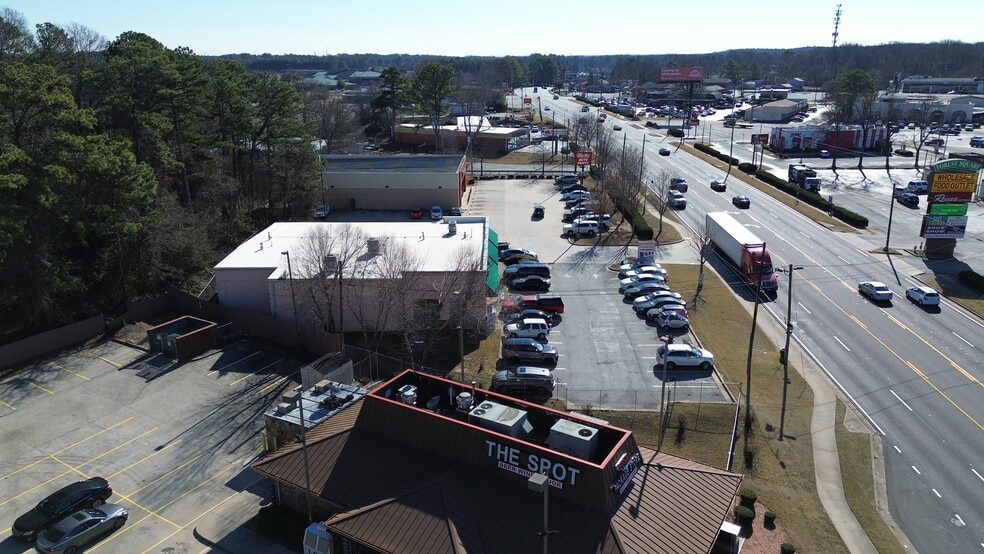 More Photos Of 4894 Jonesboro Rd, Forest Park Freestanding For Sale