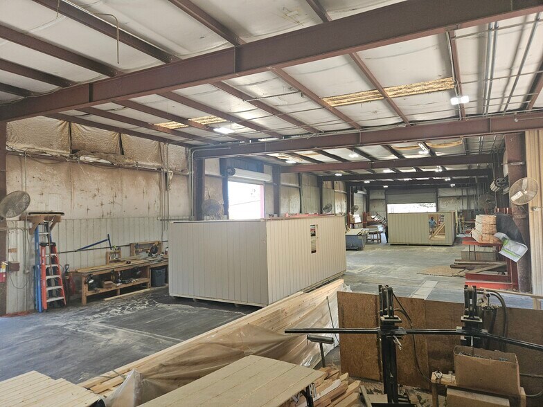 More Photos Of 9184 Turner Rd, Jonesboro Warehouse For Sale