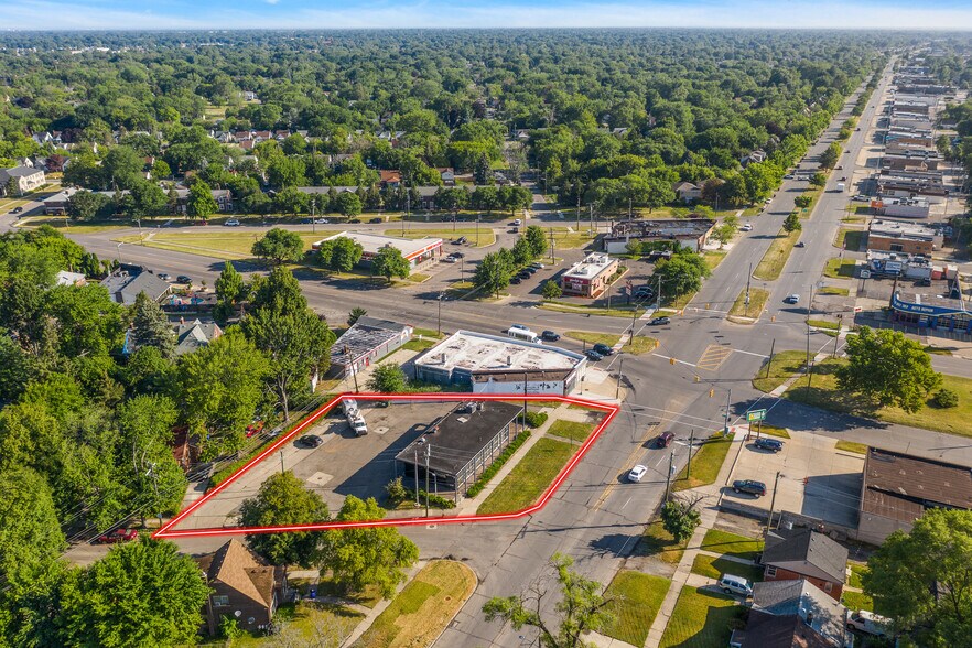 More Photos Of 18901 Kelly Rd, Detroit Bank For Sale