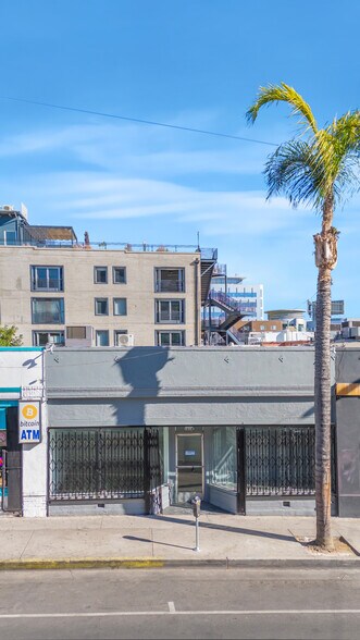 More Photos Of 1612-1616 N Cahuenga Blvd, Hollywood Restaurant For Lease