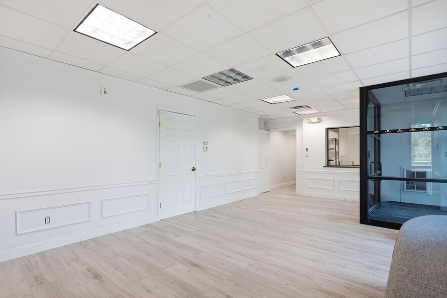 More Photos Of 1174 Route 112, Port Jefferson Station Medical For Lease