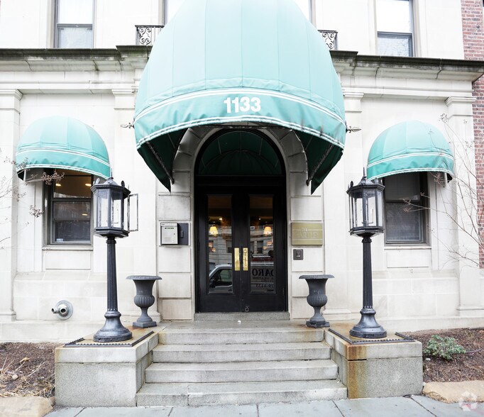 More Photos Of 1133 13th St NW, Washington Apartments For Lease