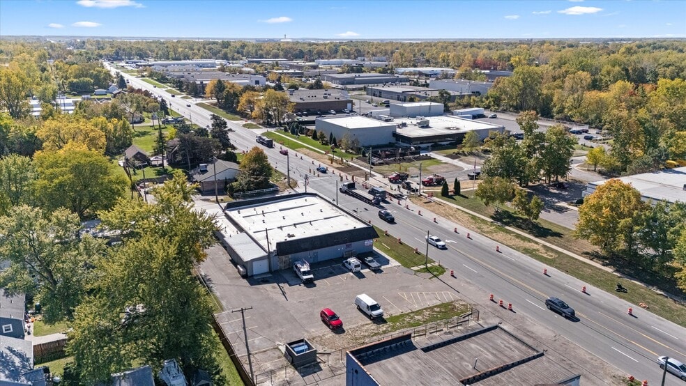 More Photos Of 6397 Middlebelt Rd, Romulus Freestanding For Sale