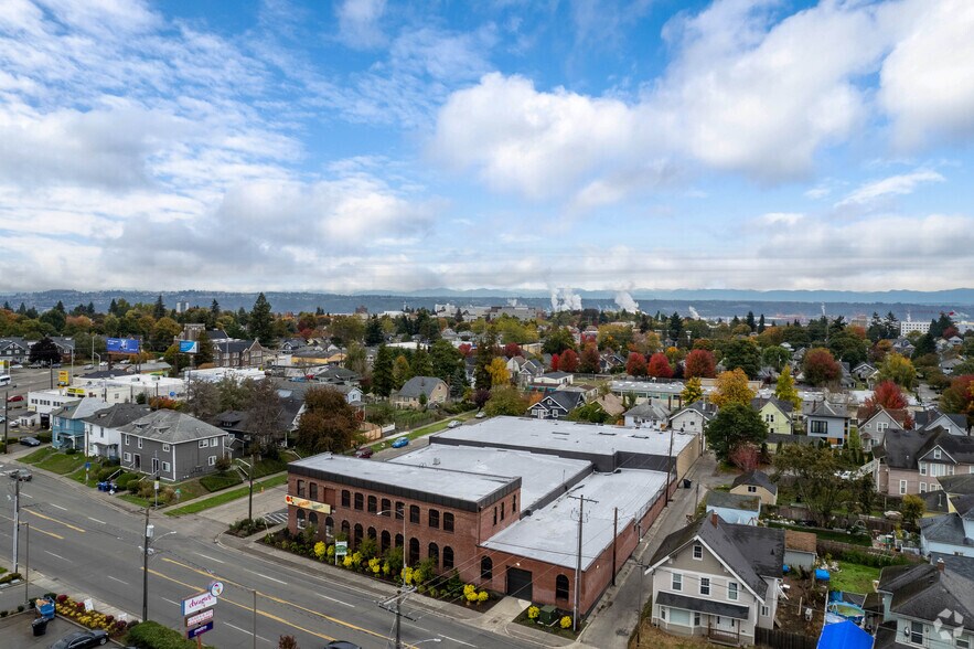 More Photos Of 1720 S 7th St, Tacoma Distribution For Lease