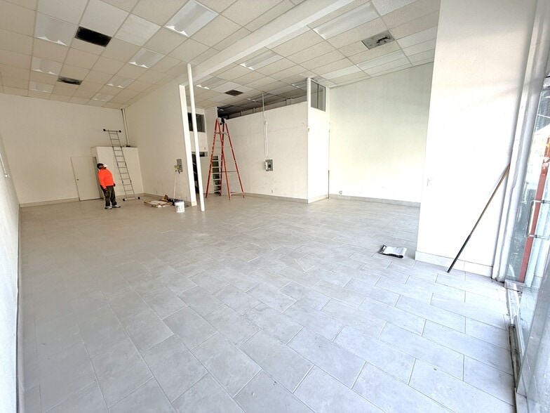 More Photos Of 518-536 E 11th St, Los Angeles Freestanding For Lease