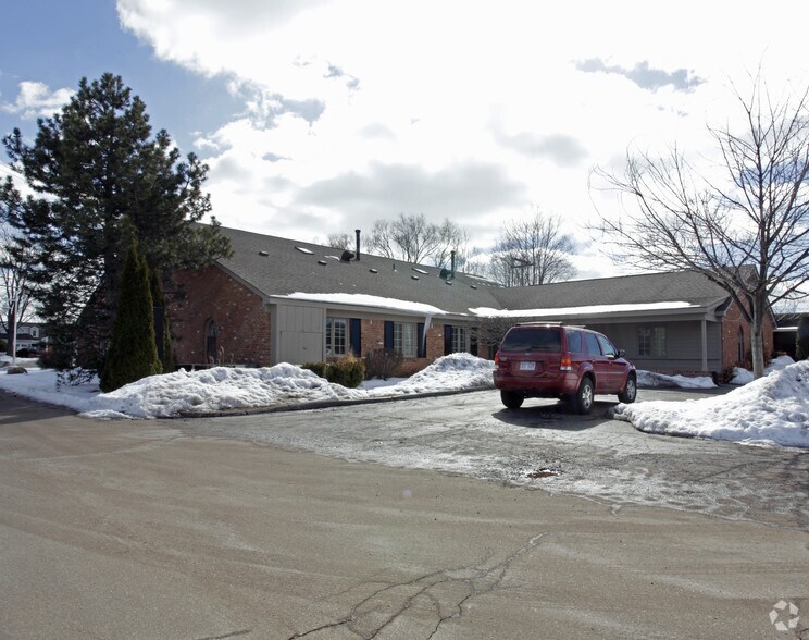 More Photos Of 23409-23411 Jefferson Ave, Saint Clair Shores Office For Sale