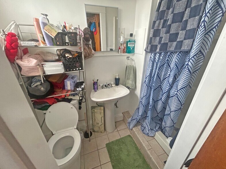 More Photos Of 48-62 Central St, Southbridge Apartments For Lease
