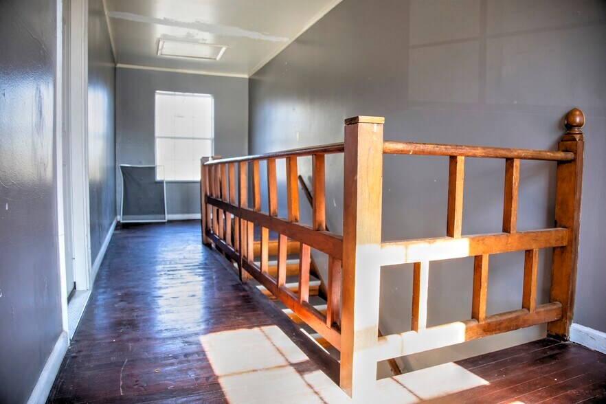 More Photos Of 701 W Pine Ave, Duncan Apartments For Sale