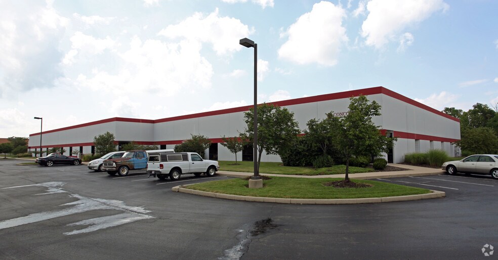 More Photos Of 743-779 Crossroads Ct, Vandalia Warehouse For Lease