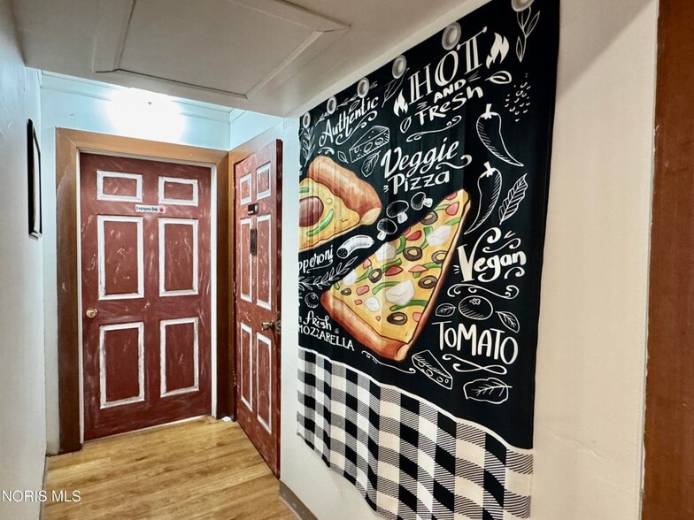 More Photos Of 404 W Vine St, Edgerton Restaurant For Sale