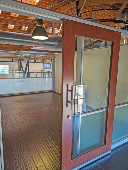 More Photos Of 201 W Montecito St, Santa Barbara Warehouse For Lease