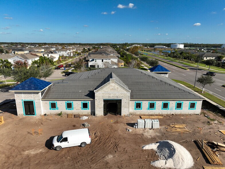 More Photos Of 7239 Paradiso Dr, Apollo Beach Medical For Lease