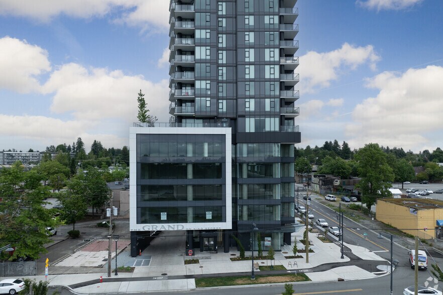 More Photos Of 10750 King George Blvd, Surrey Apartments For Sale