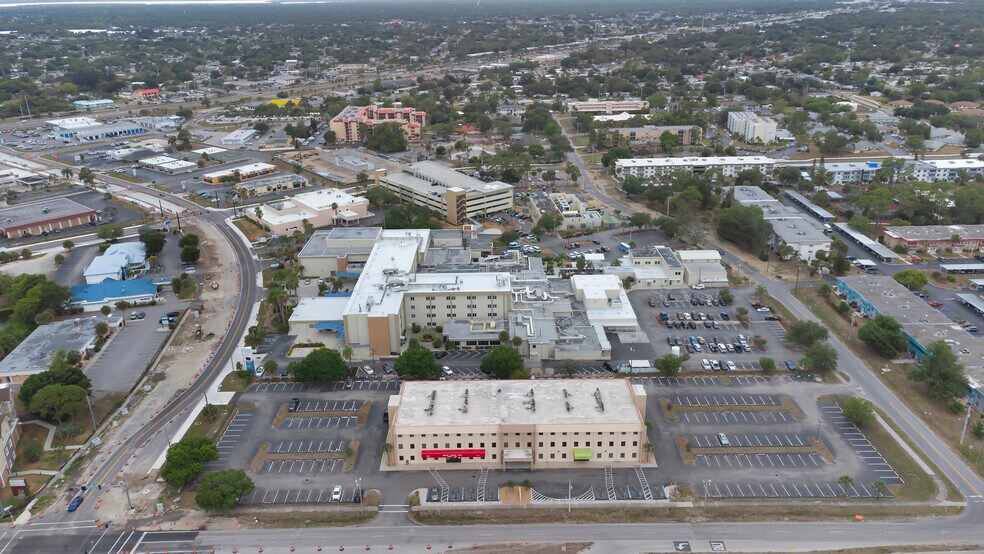 More Photos Of 2525 Harbor Blvd, Port Charlotte Medical For Sale