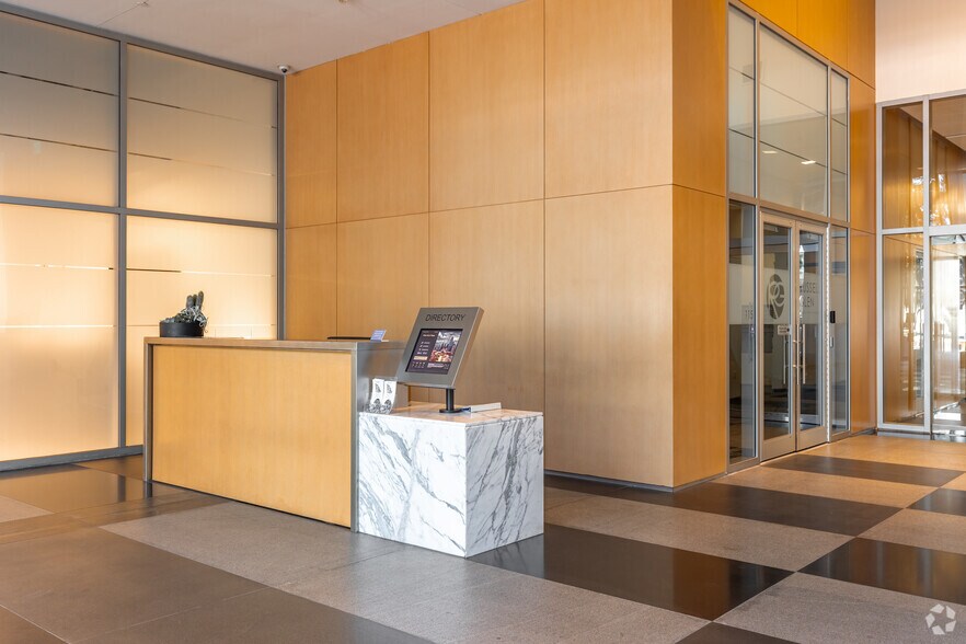 More Photos Of 1722 Routh St, Dallas Office Residential For Lease