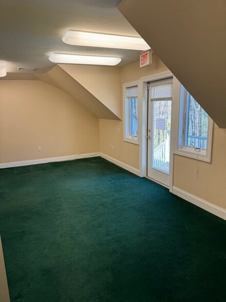 More Photos Of 60 June Rd, North Salem Office For Lease