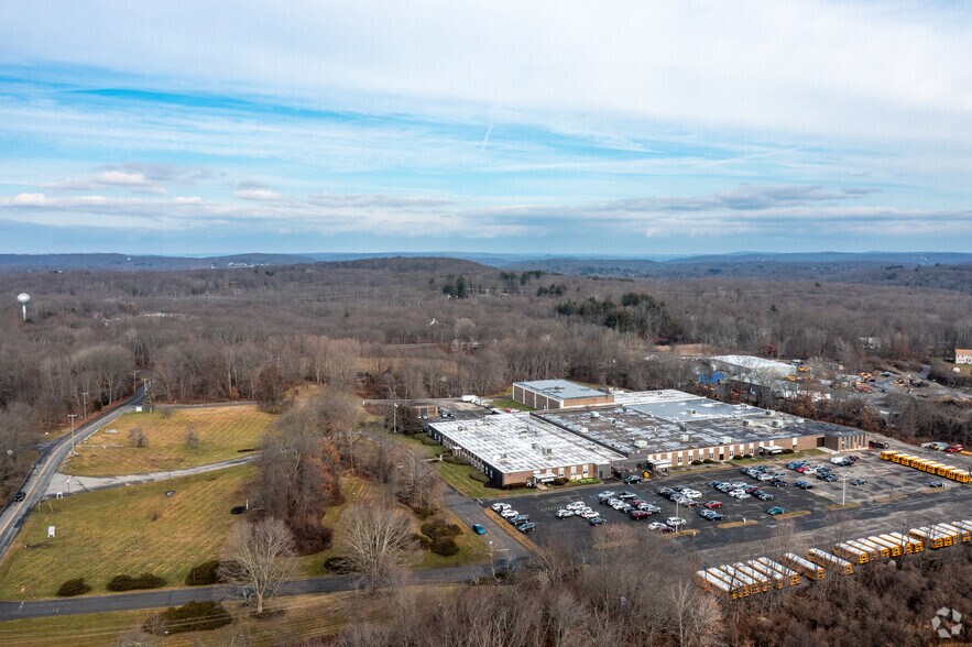 More Photos Of 31 Pecks Ln, Newtown Manufacturing For Sale