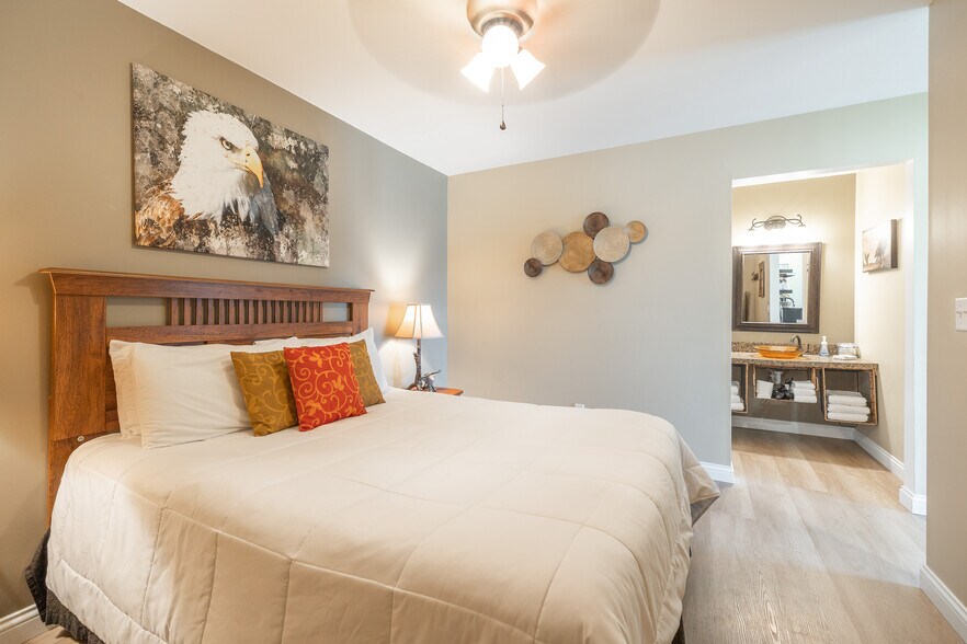 More Photos Of 1435 Main st, Grafton Specialty For Sale