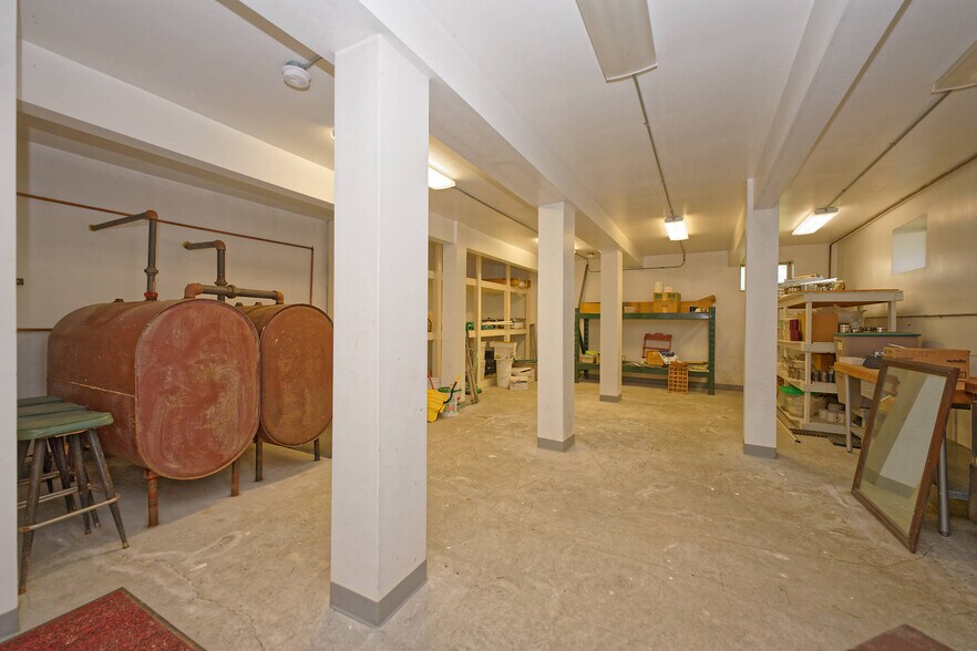 More Photos Of 111 Picard Rd, Voorheesville Restaurant For Lease