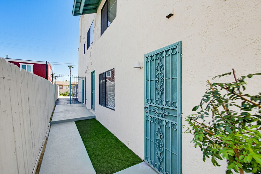 More Photos Of 3541 Highland Ave, San Diego Apartments For Sale