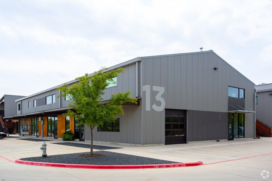 More Photos Of 1023 Springdale Rd, Austin Office For Lease