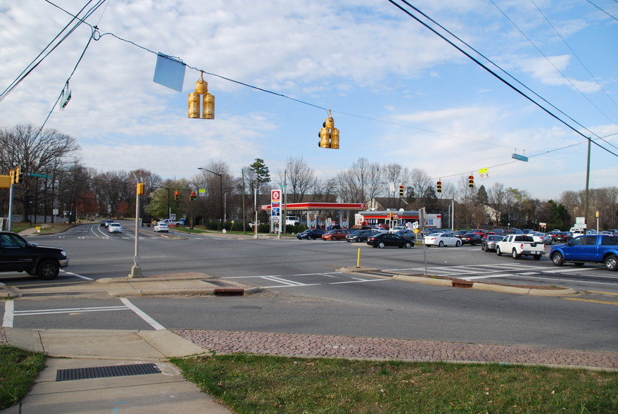 More Photos Of 9430 University City Blvd, Charlotte Freestanding For Lease