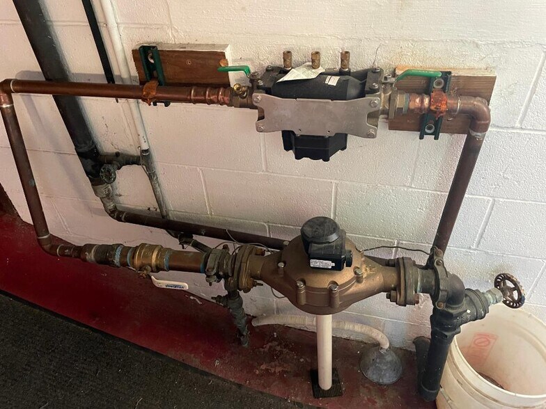 More Photos Of 4145 Brownsville Rd, Pittsburgh Storefront For Sale