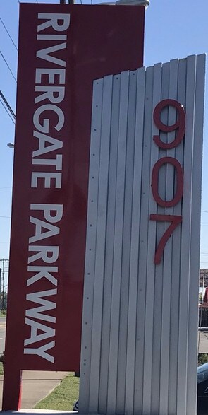 More Photos Of 907 Rivergate Pky, Goodlettsville Freestanding For Sale