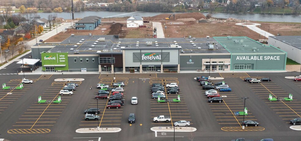 Primary Photo Of 800 E Maes Ave, Kimberly Freestanding For Lease