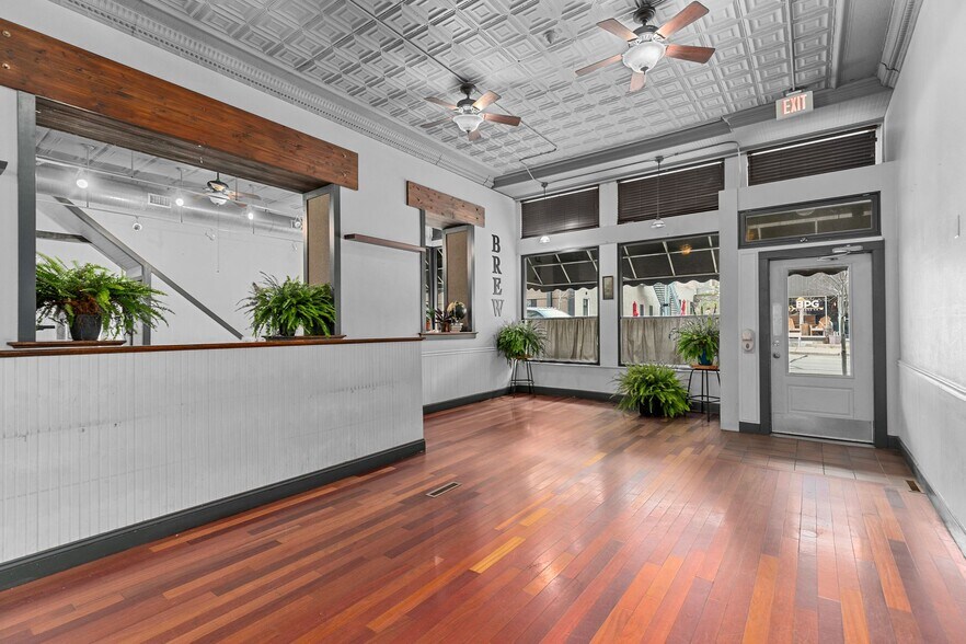 More Photos Of 221 Watson St, Ripon Storefront Retail Residential For Sale