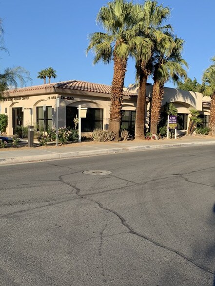 Primary Photo Of 74050 Alessandro Dr, Palm Desert Medical For Lease