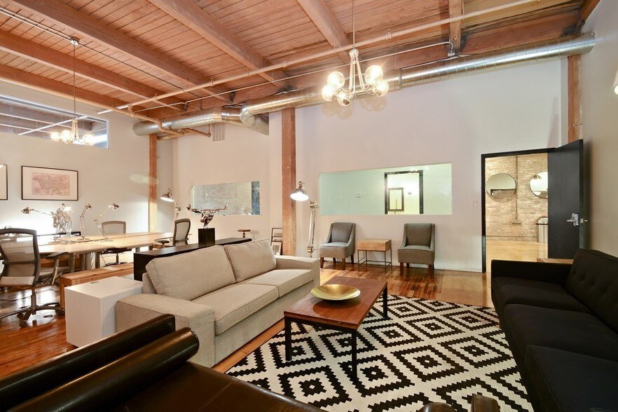 More Photos Of 1132 S Wabash Ave, Chicago Loft Creative Space For Lease