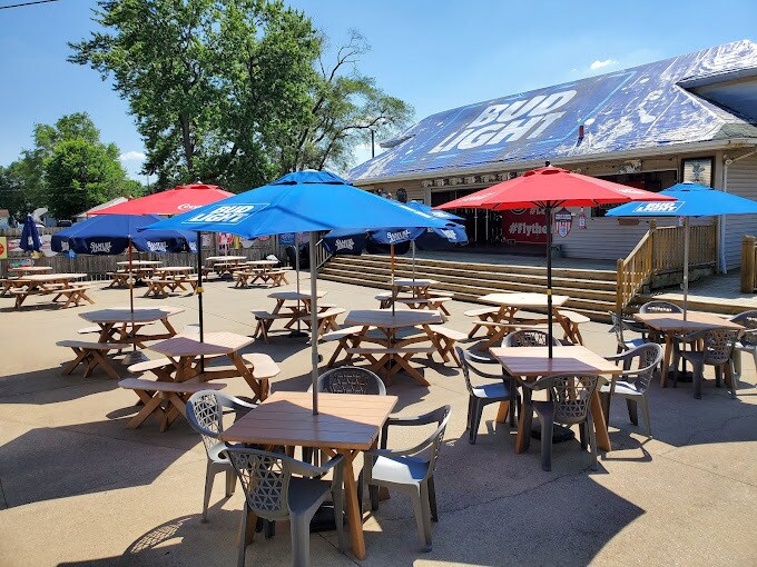 More Photos Of 1505 W Indiana Ave, South Bend Restaurant For Sale