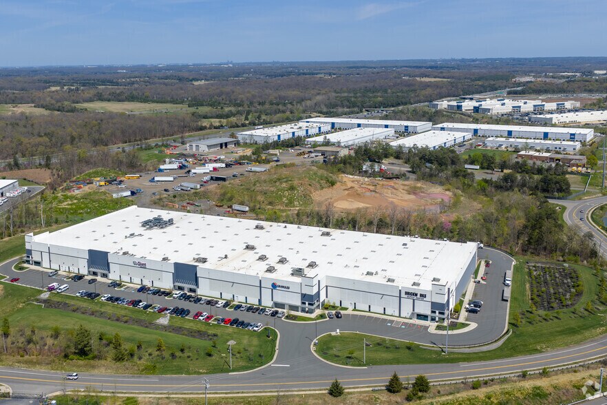More Photos Of 7413 Cushing Rd, Manassas Refrigeration Cold Storage For Lease