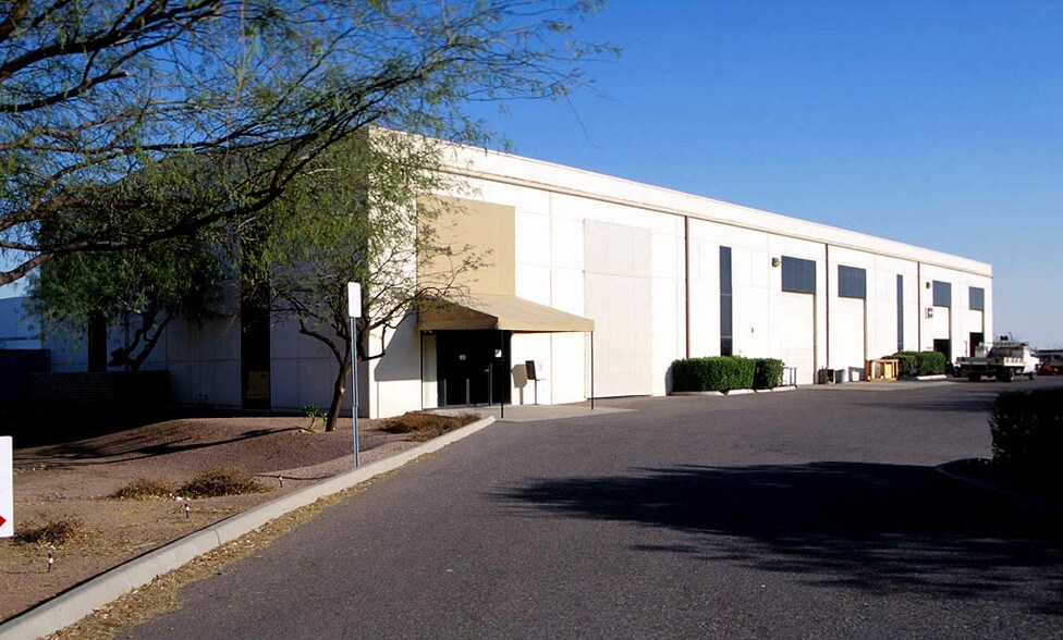 More Photos Of 9445 E Doubletree Ranch Rd, Scottsdale Warehouse For Sale