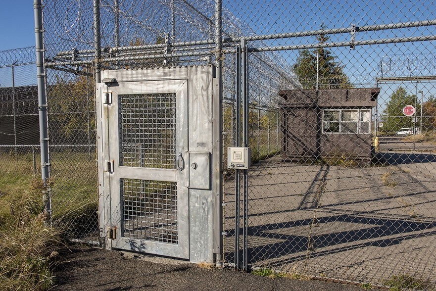 More Photos Of 7874 State Route 11, Chateaugay Warehouse For Sale