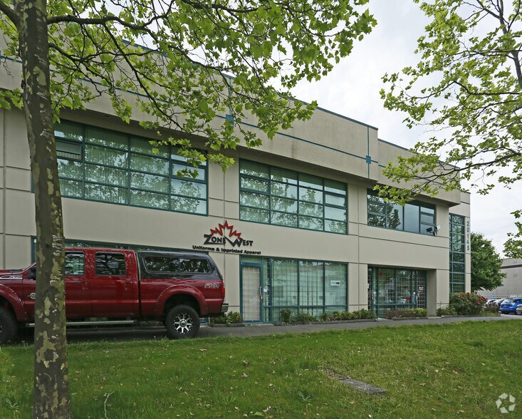 More Photos Of 20145 Stewart Cres, Maple Ridge Flex For Lease