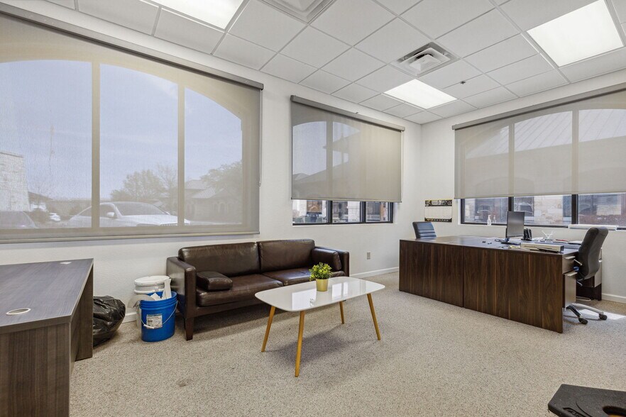 More Photos Of 8501 Wade Blvd, Frisco Medical For Lease