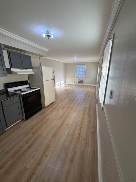 More Photos Of 32 N Palmetto Ave, Fort Meade Multifamily For Sale