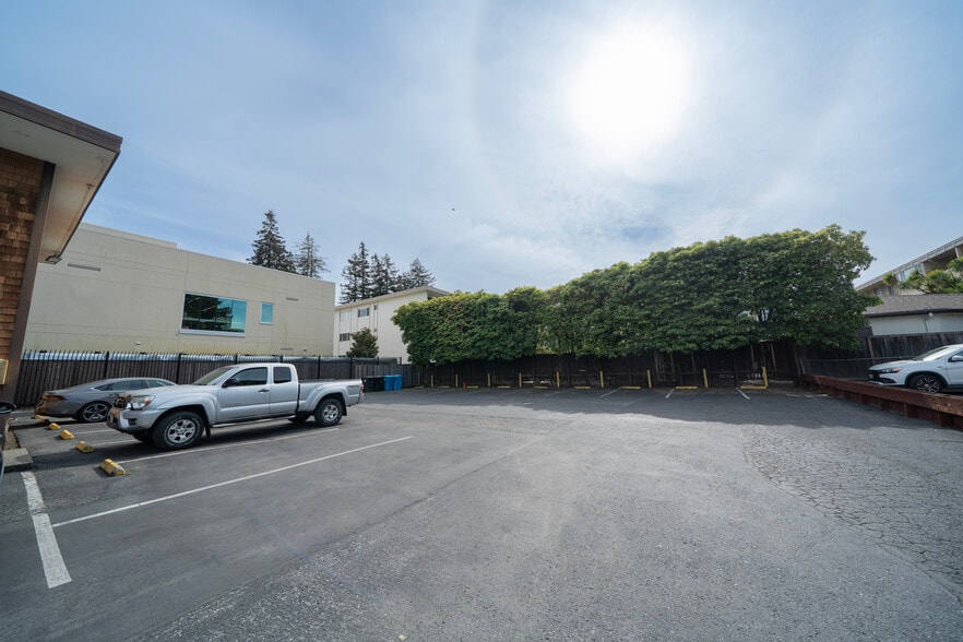 More Photos Of 215 N San Mateo Dr, San Mateo Office For Lease