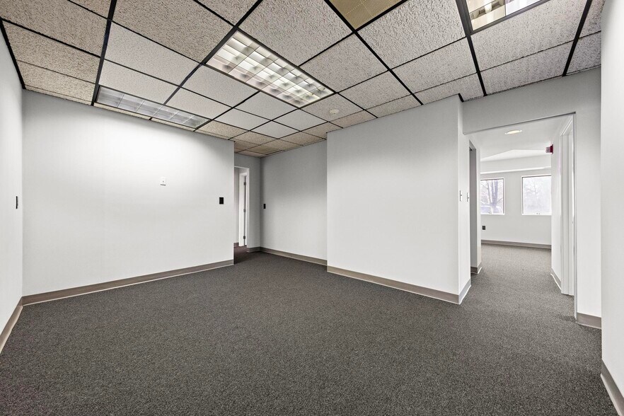 More Photos Of 675 Route 72 E, Manahawkin Office For Sale