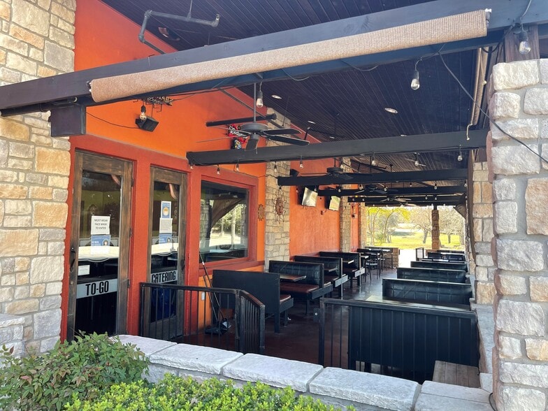 More Photos Of 3480 Ranch Road 620 S, Bee Cave Restaurant For Lease